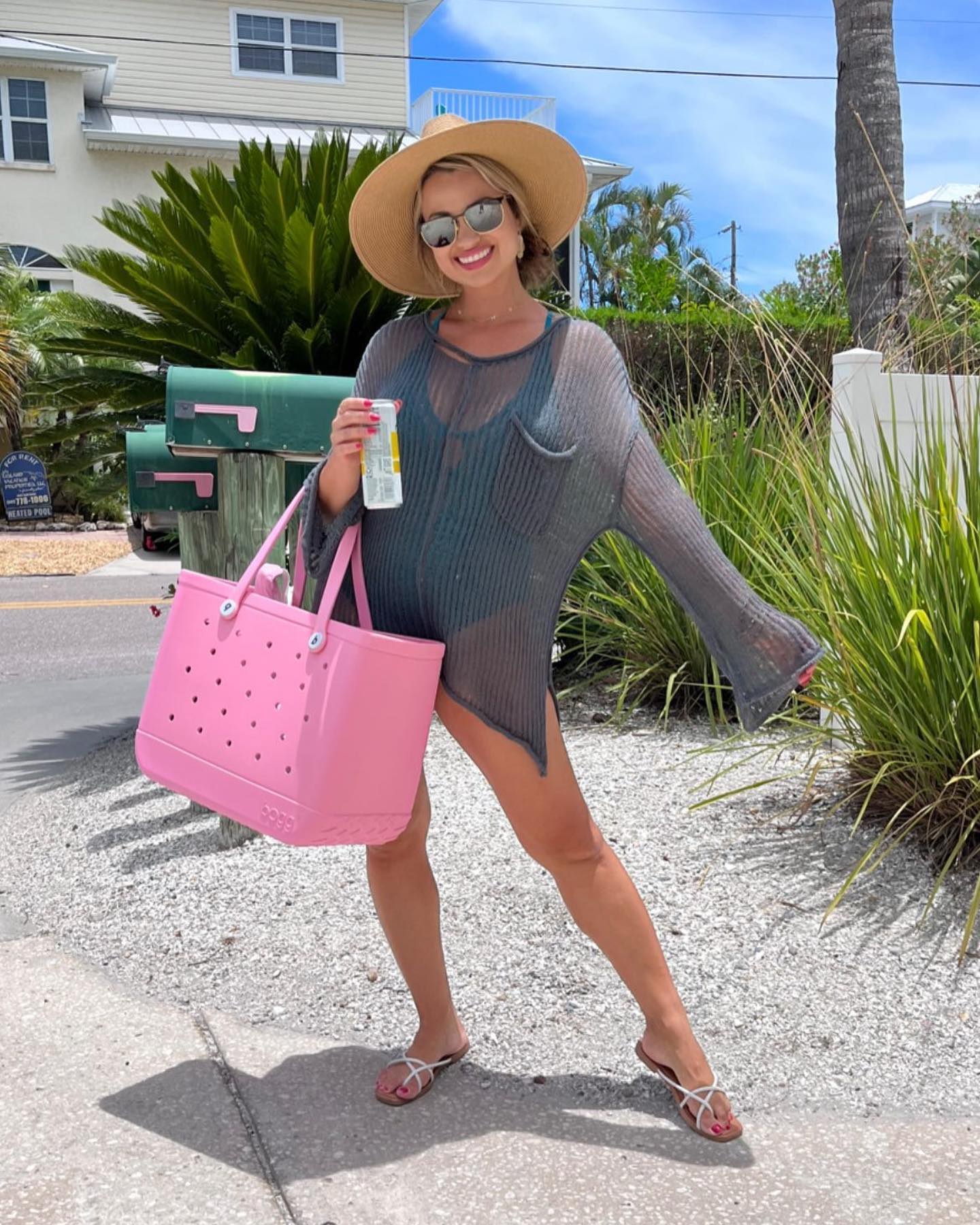 Geantă de plajă rigidă - Design colorat și capacitate mare