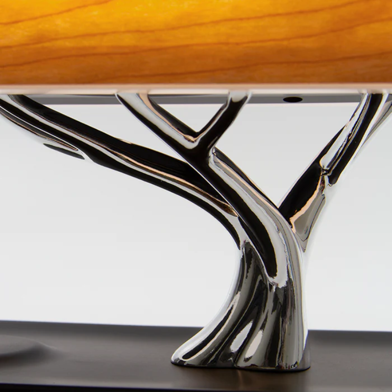 Multifunktionel Lampe— LED Lys, Trådløs Oplader Og Bluetooth Audio