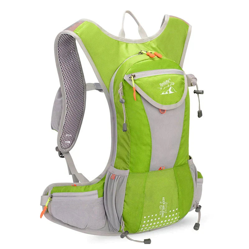 Zaino da trekking leggero e traspirante impermeabile – Comfort e protezione