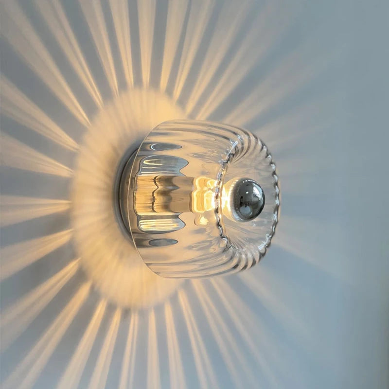 Refined Wall Lighting – Play of Transparency and Light