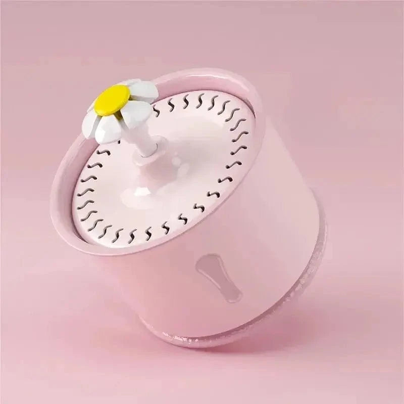 نافورة ماء للقطط بتصميم - ترطيب وأناقة