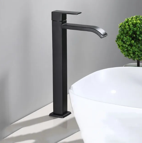 Povrchově zvýšený umyvadlový kohoutek – Elegantní matná černá 