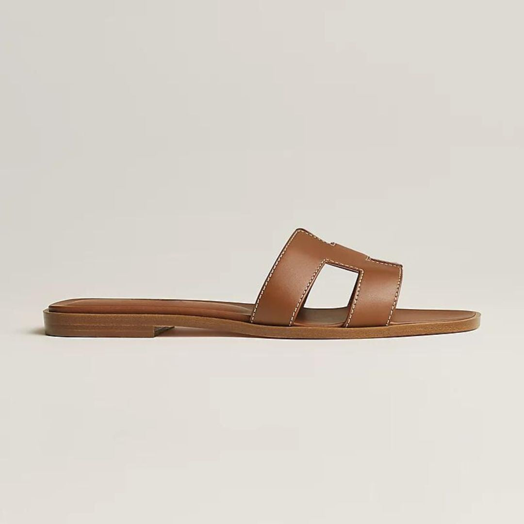 Brigitte | Moderní Ploché Sandály – Aerodynamický Design a Městský Styl 