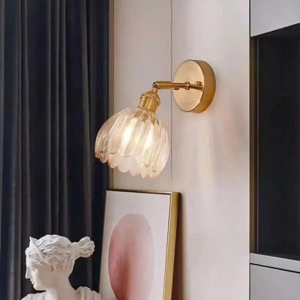 Applique Decorativa da Parete – Fiore in Bocciolo e Atmosfera Romantica 