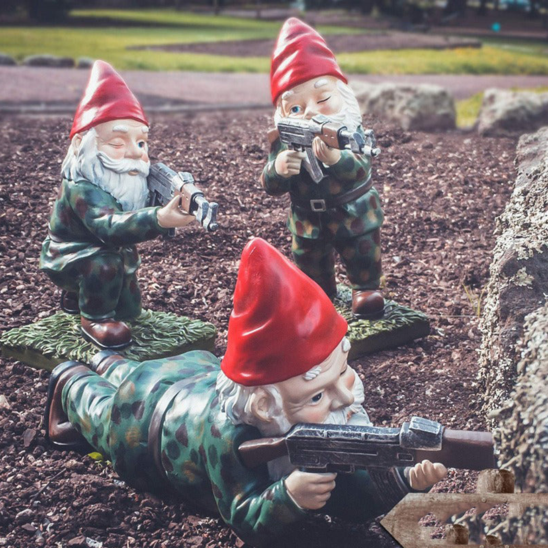 Militær Havegnom – Berør Humor Og Udenrigsdefense 