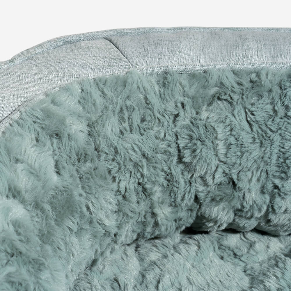 Dog Bed in Donut Shape – Comfort and Softness 