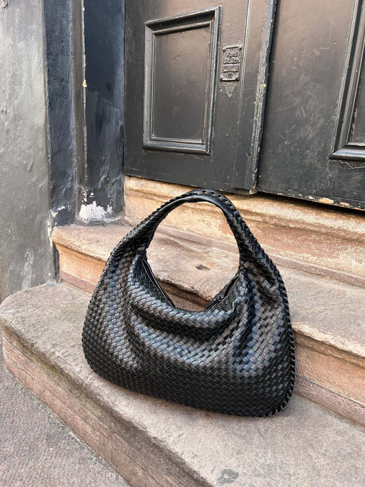 Josiane | Håndtaske i Flet – Håndværksmæssig Elegance Og Tidless Charme 