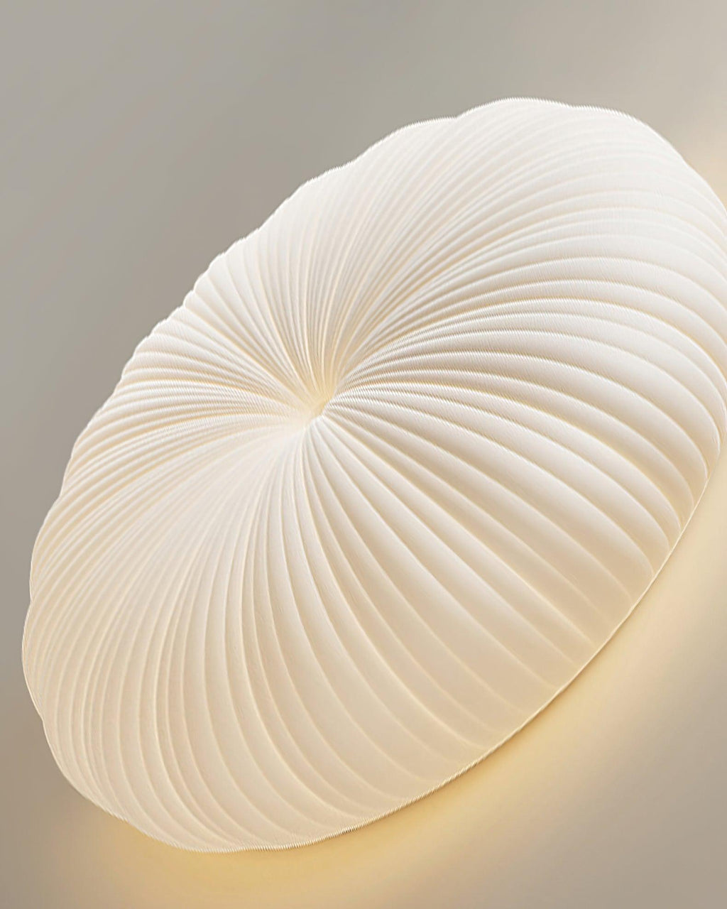 Moderne LED-taklampe med fjernkontroll - komfort og eleganse