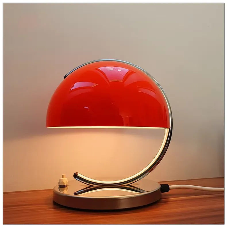Stolová lampa v škandinávskom štýle z skla – elegancia a modernita 