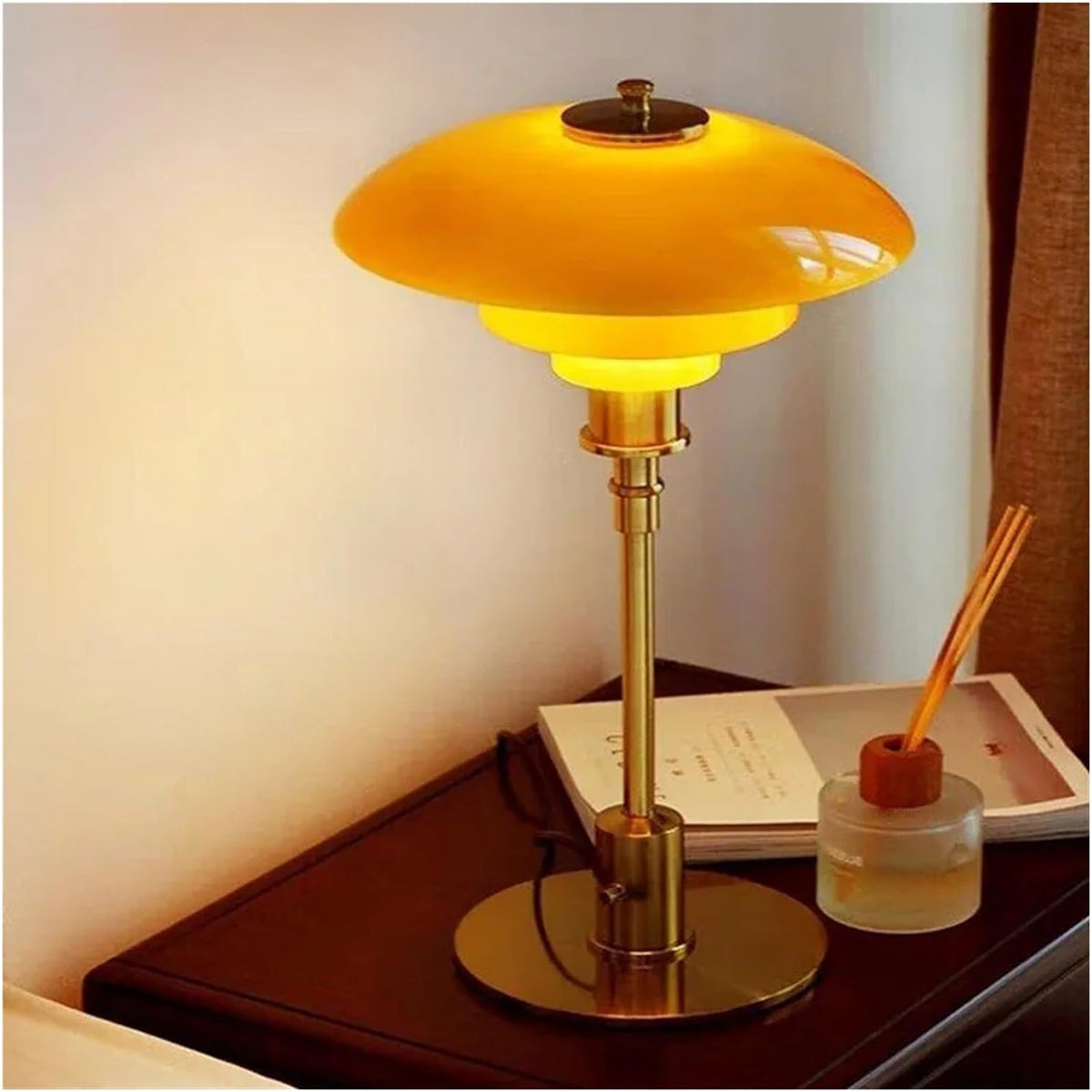 مصباح طاولة LED بأسلوب اسكندنافي – ضوء ناعم وعصري 