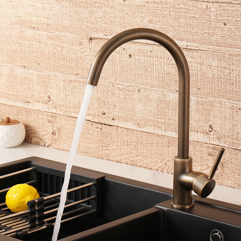 Robinet de Cuisine Élégant – Bronze Antique et Design Raffiné