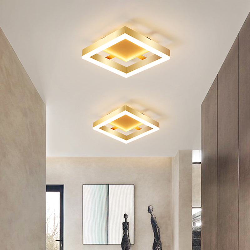 Moderne taklampe - elegante former og ensartet belysning