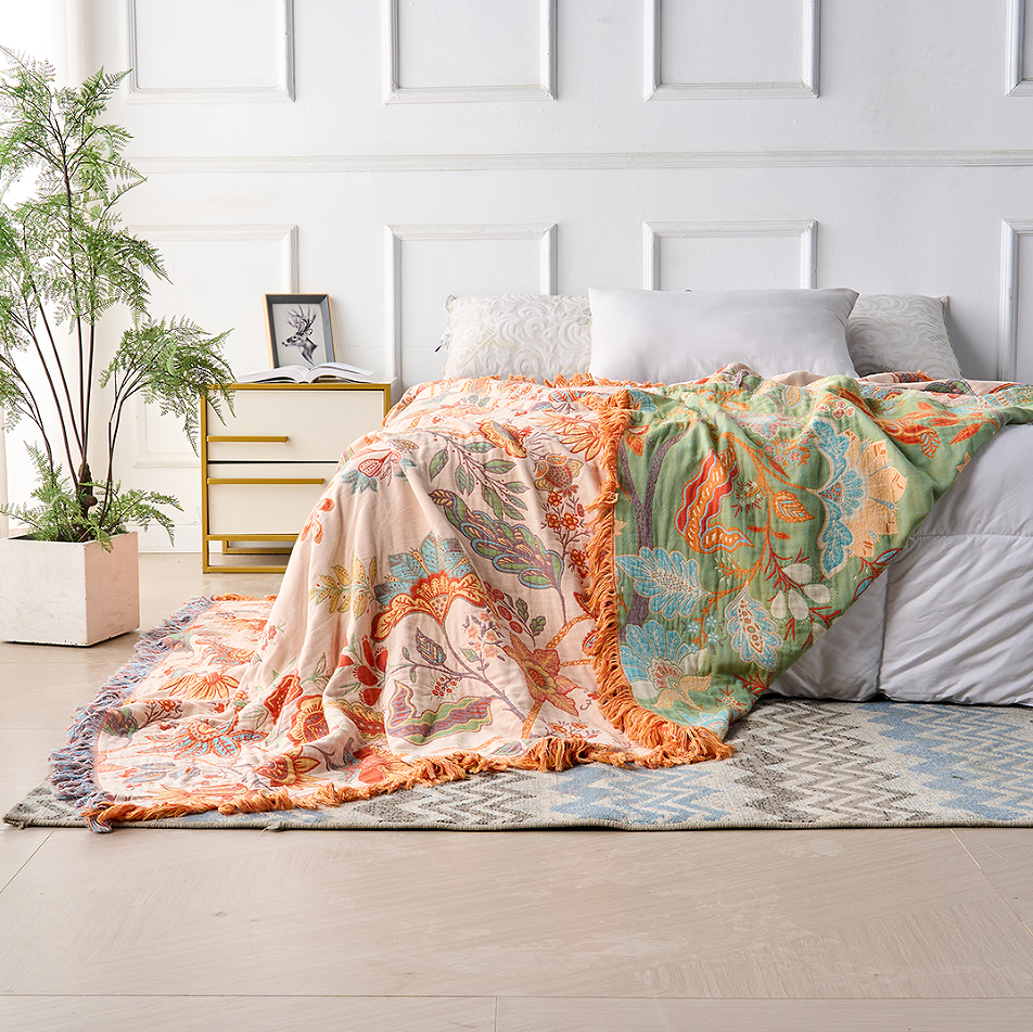 Manta Bohemia con Motivos Florales y Flecos 