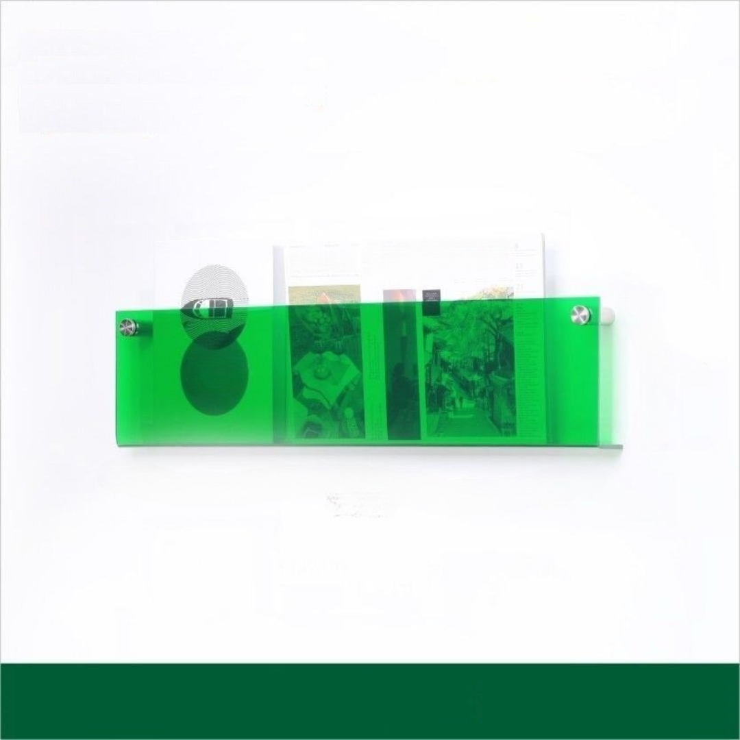 Vegghylle med magasinholder i klart design – Chic og moderne design 