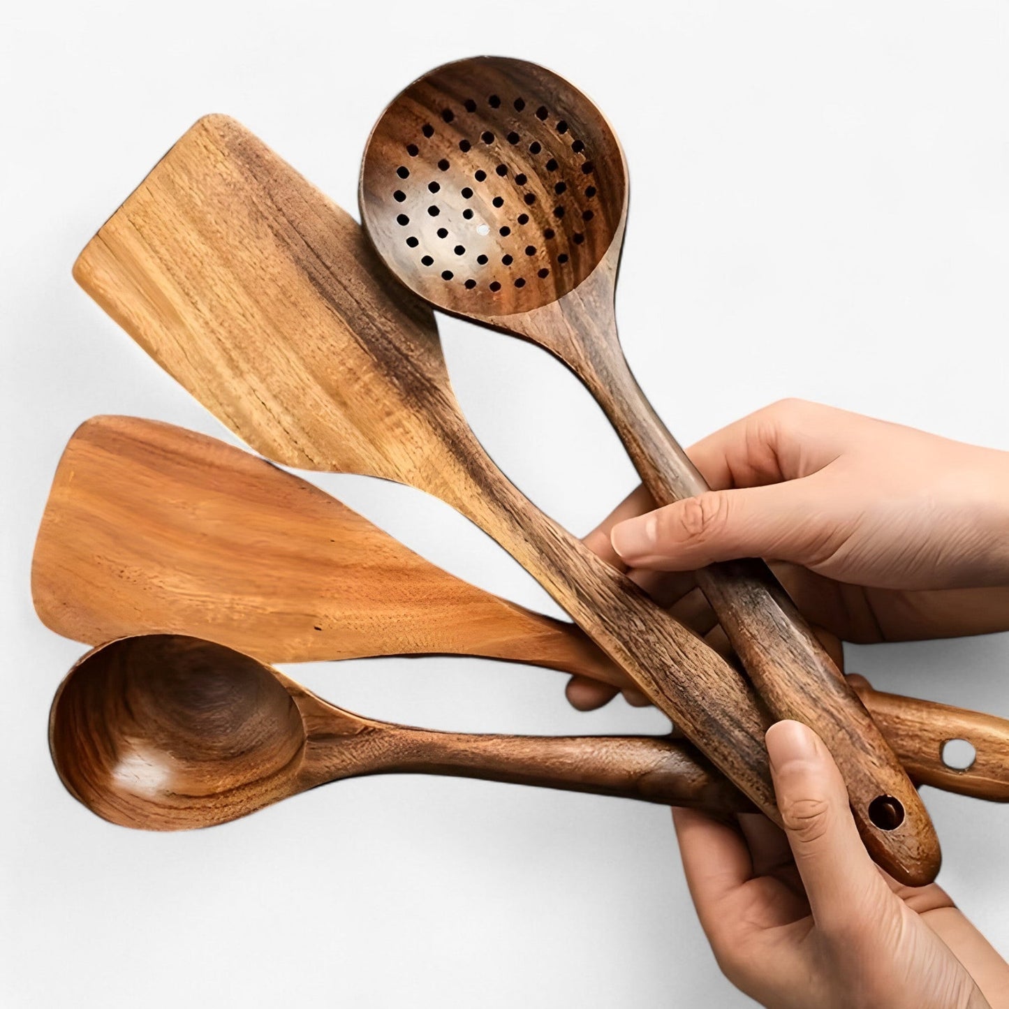 キッチン用具セット – 自然なエレガンスと日常的な使用 