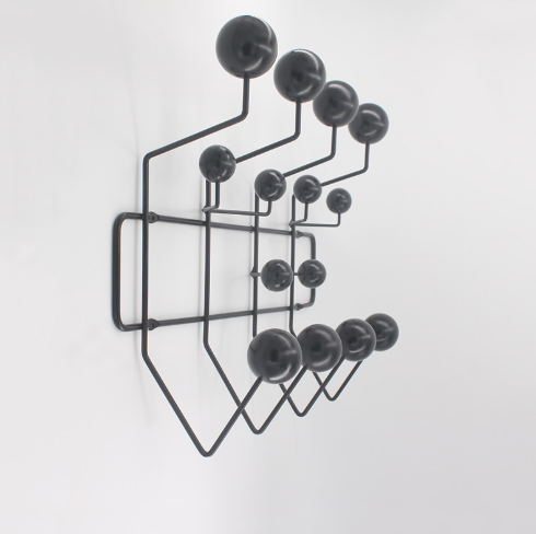 Perchero de pared – Diseño elegante y funcional 
