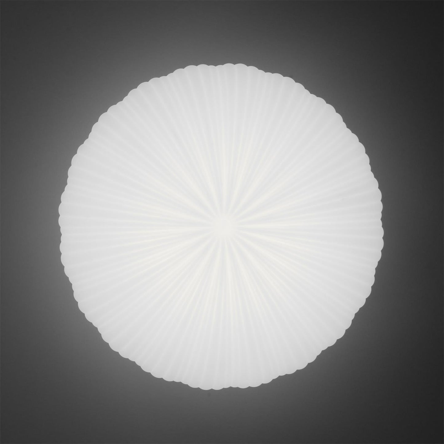 Elegancka nowoczesna lampa sufitowa – regulowane światło i spersonalizowana atmosfera 