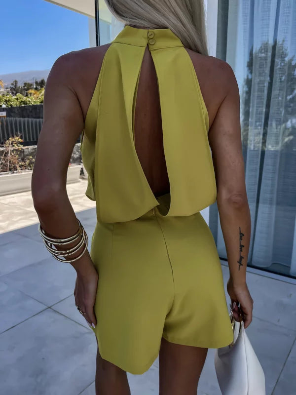 Dorcas | Salopetă Scurtă Elegantă – Stil Îndrăzneț și Rafinat 
