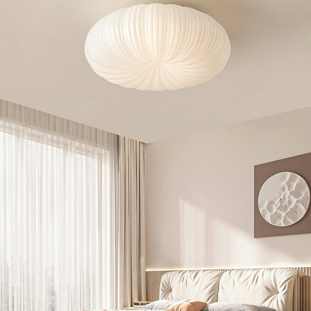 Moderne LED-taklampe med fjernkontroll - komfort og eleganse